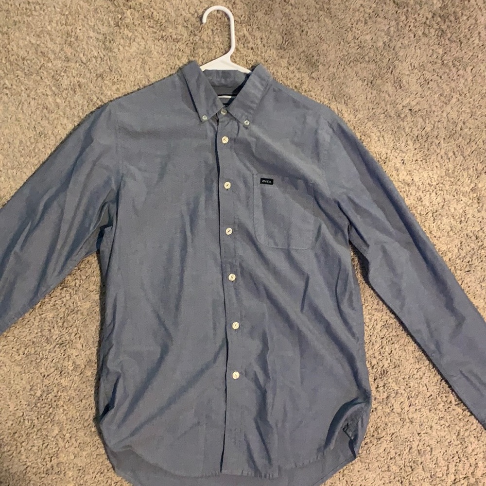 Men’s Casual small button down shirt